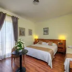Vittoria Hotel 4*