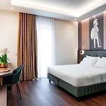 Hotel Vittoria 4*