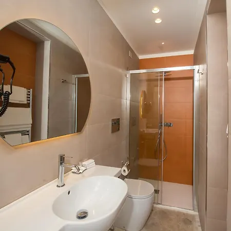 Vittoria Hotel