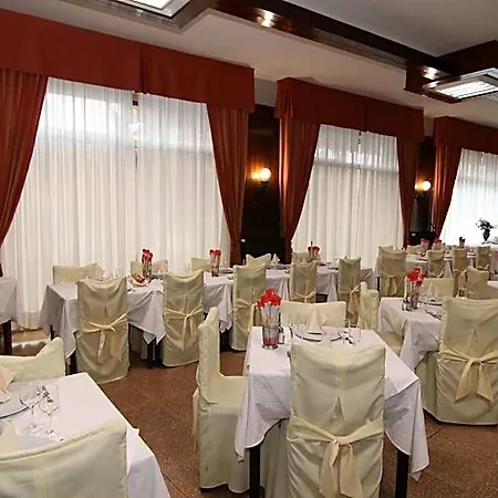 Hotel Vittoria 4*