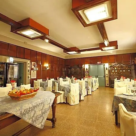 Vittoria Hotel 4*