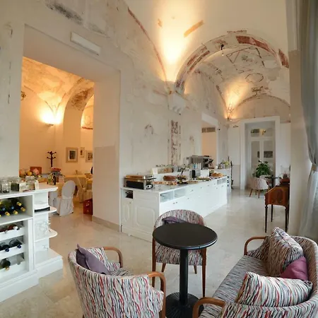 فندق Vittoria 4*